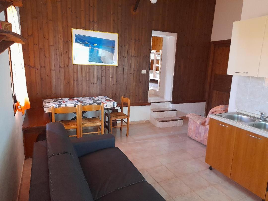 La Macciona Apartment Aglientu Luaran gambar
